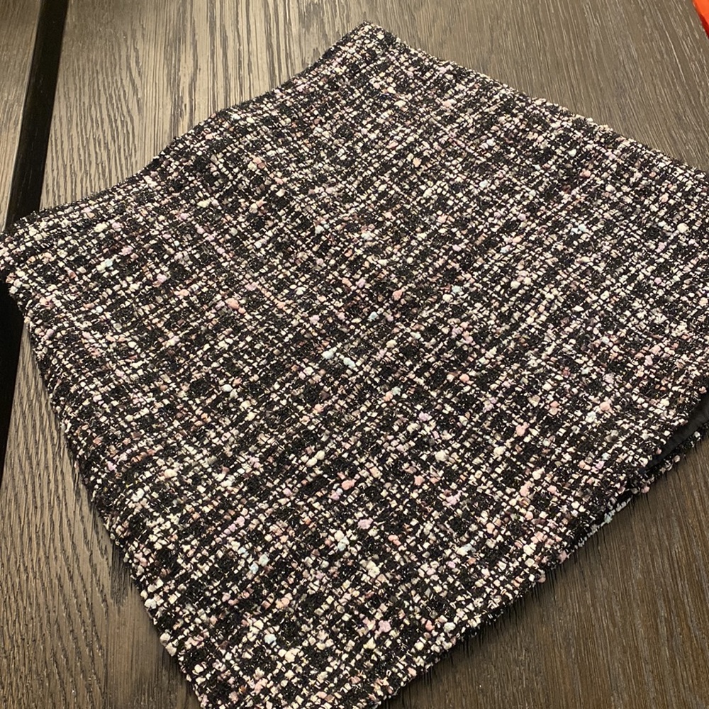 Tweed mini skirt